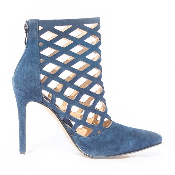 Lattice Stiletto Bootie - Picture 3 of 6